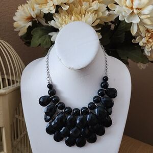 Elegant Black Beaded Necklace
